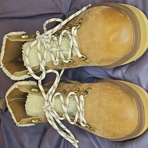 Sorel Hi-Line Hiker Cozy Boots Womens Size 8